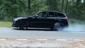 Bmw X3M Competition F97 - Insane Burnout