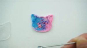 Epoxy resin cat shaker keyring