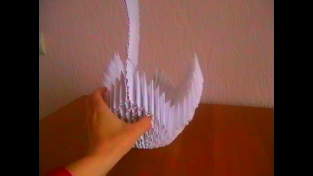 МОДУЛЬНЕ ОРИГАМІ. ЛЕБЕДЬ [РОБОТА СМАКОГУЗА А.М.]
