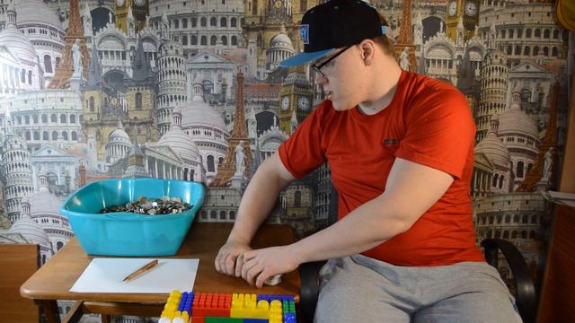 Открываем большую копилку 2020. 24кг денег. Супер копилка конструктор. Сколько денег внутри!? смотреть онлайн