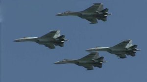 Сто тысяч зрителей посмотрели в Воронеже воздушное шоу "Авиадартс"