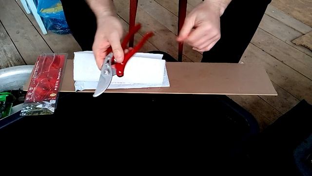Отличный секатор  для сада и дачи King Sea. Сталь sk5