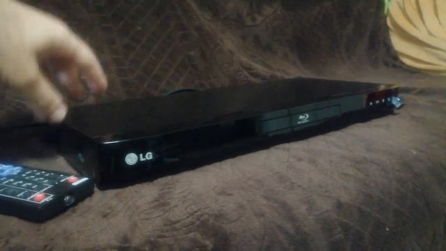 LG Bd550 blu-ray player (новое приобретение по объявлению ) смотреть онлайн