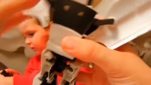 Робот трансформер,полицейская машина,распаковка Robot transformer police car unboxing