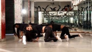 Sharara Sharara Dance / Nikita / Mere Yaar Ki Shaadi Hai