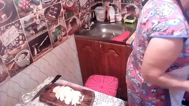 Готовим уточку с картошкой в рукаве.Утки Чилли-Вилли.Порассуждаем об утках. смотреть онлайн