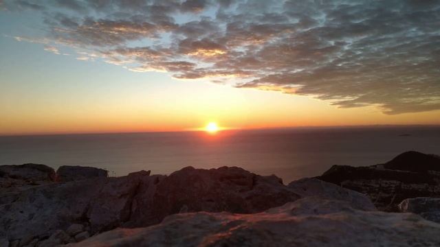 Last sunset in 2019 timelapse смотреть онлайн