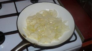 Запеченная рыба в духовке в сметанном соусе. Мм... вкуснятина.