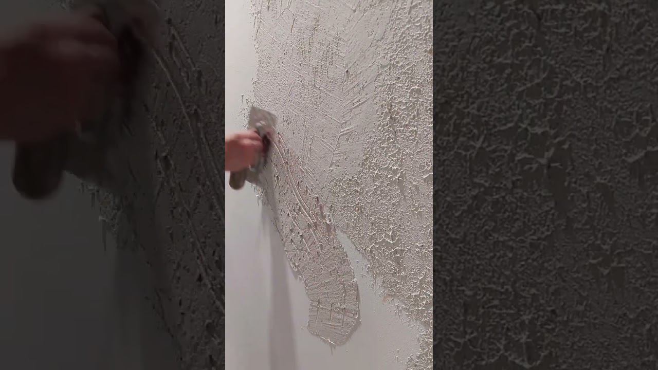 Эффект светлого бетона с золотыми вкраплениями — Archi+ pietra intonaco Novacolor.  #отделкастен