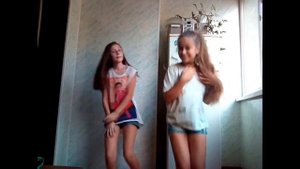 Танец под полисмен. |Alena and Dasha