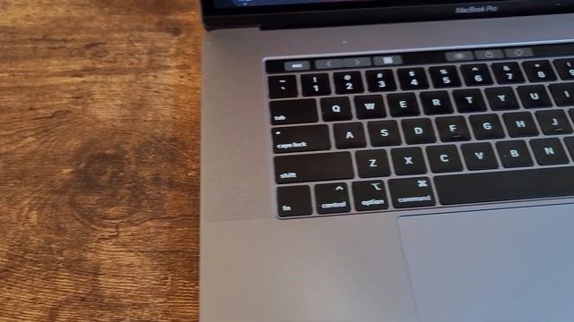 Fast Powerful i7 16gb 512gb Ssd Dual Graphic 15inch Retina Touch Bar Macbook Pro 2018 смотреть онлайн