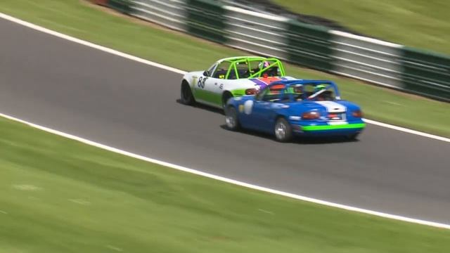 2019 BRSCC Mazda MX-5 Championship - Cadwell Park Rnd 8 (Group A Full Race) смотреть онлайн