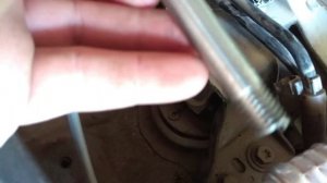 Обломало болт опоры двигателя рено логан 16 кл