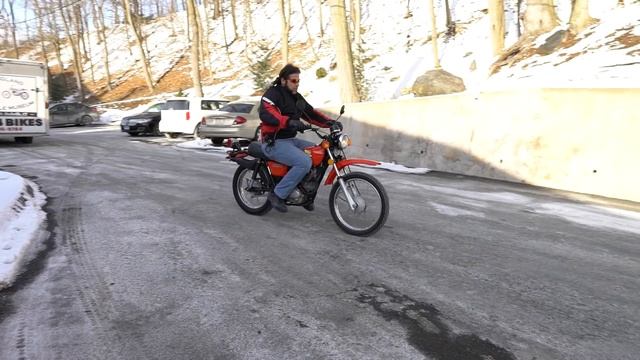 1977 Honda XL100 смотреть онлайн