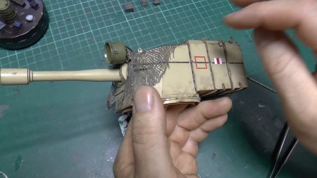 Покраска и везеринг FV 4005 Stage 2  Amusing hobby 1/35