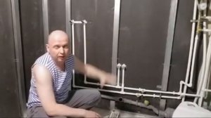 Видео №4 о том как я монтировал профиль и ГВЛ на стены в санузле