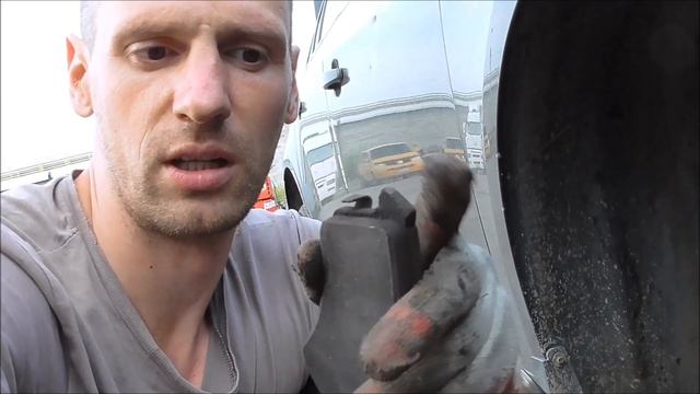 СКРИП ГУЛ СВИСТ ТОРМОЗОВ НА ХОДУ ! ШЕВРАЛЕ КРУЗ . смотреть онлайн