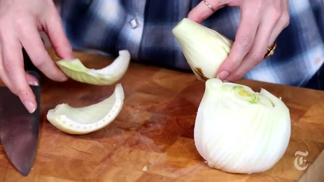How to Cut Up Fennel - Cooking With Melissa Clark | The New York Times смотреть онлайн