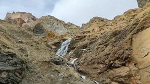 Ущелье реки Гарабаши. Треккинг в Приэльбрусье. Кабардино-Балкария, май 2023.