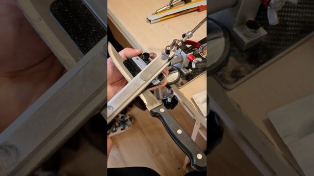 Заточка кастрюлькой нержавейки Венёвскими алмазами на связке MS 1