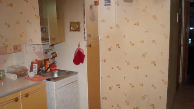 Продается двухкомнатная квартира на среднем этаже 5-этажного дома улучшенной планировки.