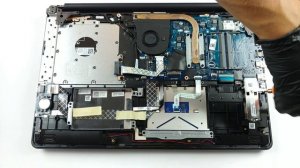 Dell Inspiron 17 3793 - disassembly and upgrade options