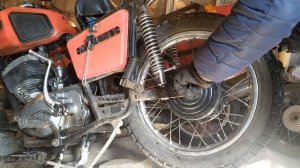 ИЖ Планета 5 Замена колес и Установка амортизаторов!