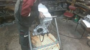 Разборка , подготовка ДВС (OM 662.911) на  SsangYong Istana Замер давления масла