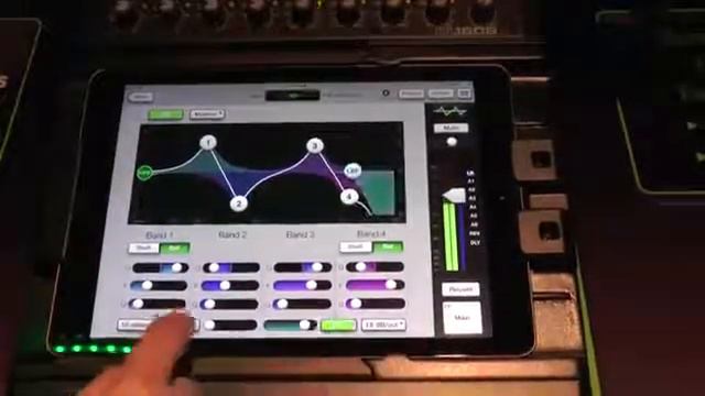 NAMM 2014 - Démo MACKIE SERIE DL смотреть онлайн