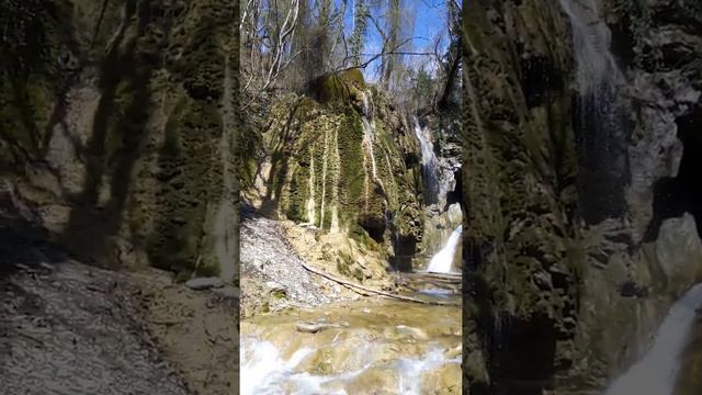 Бигиусские водопады, Грот г. Геленджик