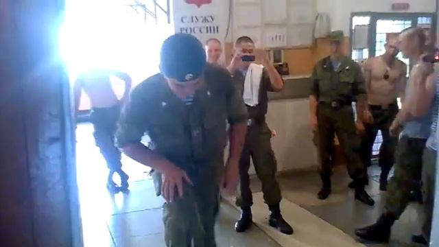 Выбили смотреть онлайн