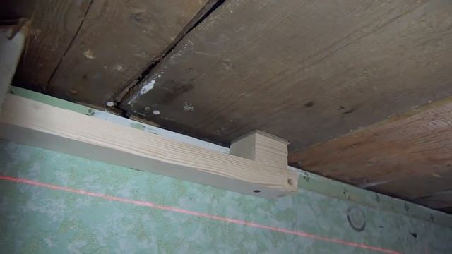 Дача 26. Как выровнять потолок. Потолок провис на 6 см. смотреть онлайн