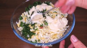 САЛАТ ЗА 5 МИНУТ ?с ветчиной, помидорами и домашними сухариками. быстрый и вкусный рецепт