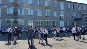 Школьный вальс