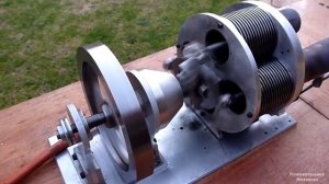 Двух цилиндровый двигатель Стирлинга с автоматом перекоса