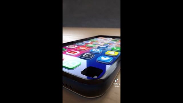 Как создаются знаменитые логотипы. Залипательное видео. 3D TIKTOK