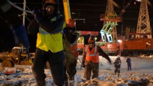 Монтаж проводов и тросов ВЛ 500кВ Нижнеангарская - Усть-Кут на пересечении с ВСЖД