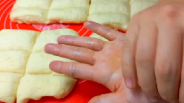 НИКОГДА НЕ ВПИТЫВАЕТ МАСЛО! Идеальный рецепт вкусного ПОНЧИК с восходящими дрожжами.. смотреть онлайн