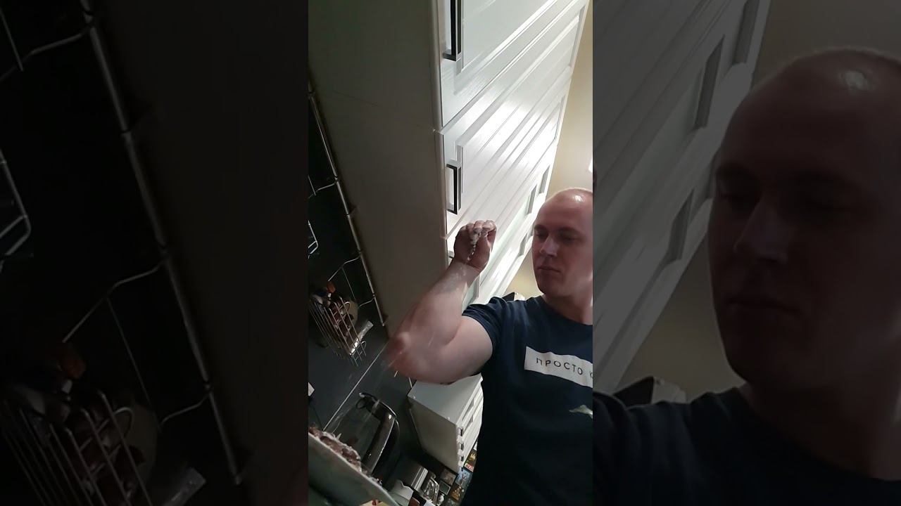 8 марта, а я без подарка... #8марта #подарок #секс #международныйженскийдень #романтическийужин смотреть онлайн