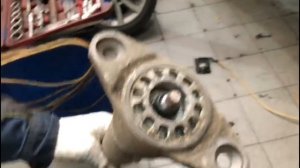 Киа Сид ремонт | Замена амортизаторов