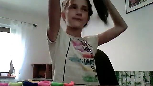 Эксперимент хватит 30 резинок на всю длену волос смотреть онлайн