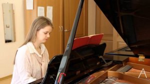 Beethoven - Adagio Cantabile From Sonata No. 8, Op. 13 (Zoya Savelieva, Piano)