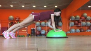 Упражнения с BOSU