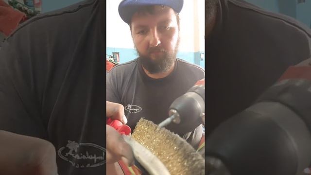 Чистка болтов от оксида алюминия))) смотреть онлайн