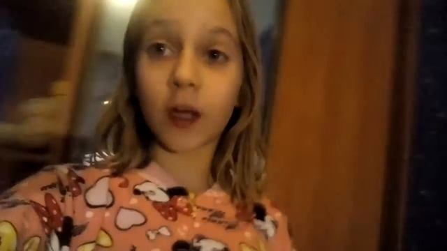 В етот момент у меня випал зуб смотреть онлайн