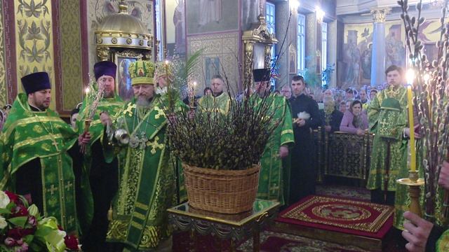 Белгородцы встретили праздник Входа Господня в Иерусалим смотреть онлайн