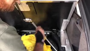 Выдвижной пол багажника Autobiography