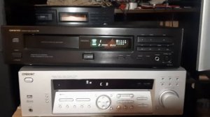 onkyo cd DX-7011 first test sony str de 485e   as s30b