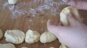 ПИРОЖКИ С ТВОРОГОМ! Не черствеющее тесто! Секрет идеальных ровных пирожков!