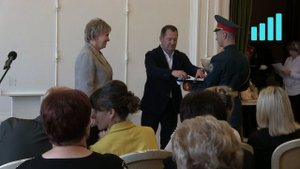 В День Учителя педагогов области поздравили с праздником.